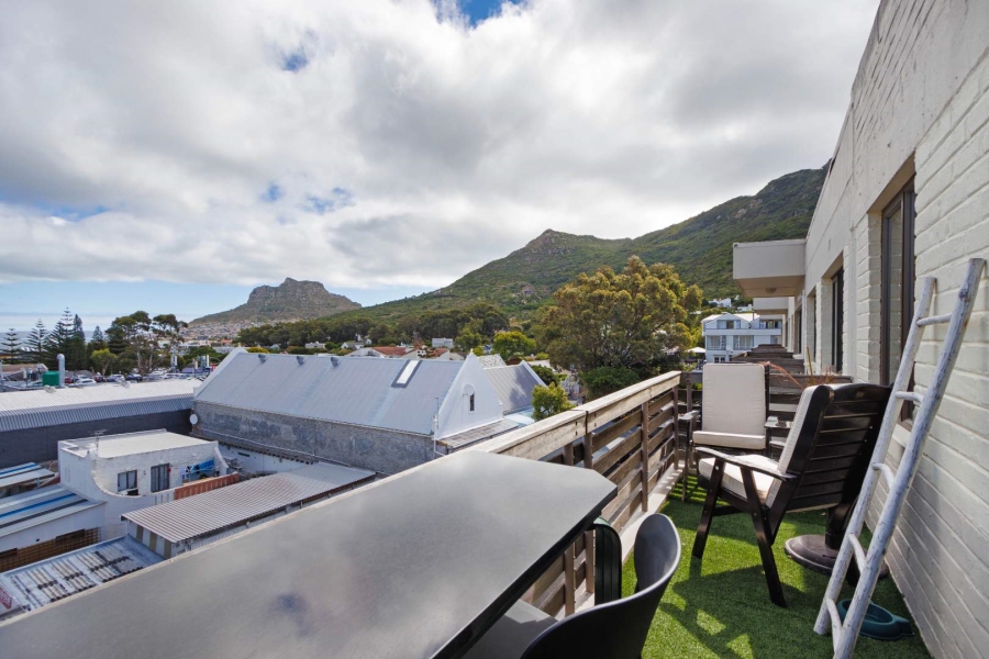 2 Bedroom Property for Sale in Hout Bay Western Cape